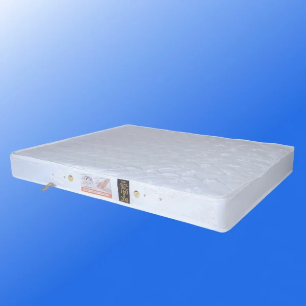 یه تصویر از زاویه دور تشک رویال دو نفره مدل آسایش فنری سایز ۱۴۰×۲ است