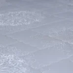 یه تصویر از روی تشک رویال دو نفره ایپک قطر ۲۶ سانتیمتر سایز ۱۸۰×۲ است